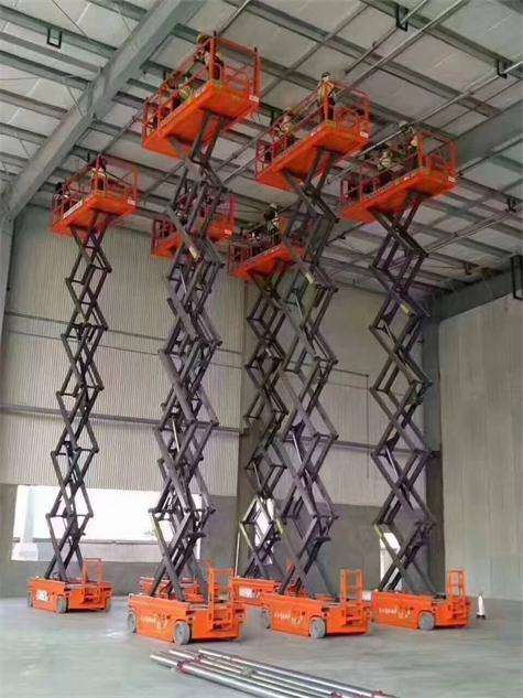 天津建安建筑安裝公司使用全自行升降機